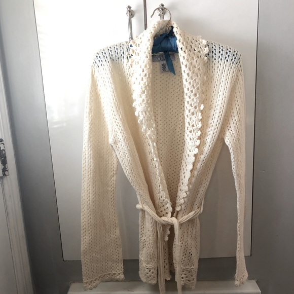 NWOT Ivory Crochet Cardigan M - Picture 1 of 9